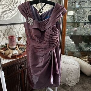 Jade by Jasmine raushed dress Sz 14